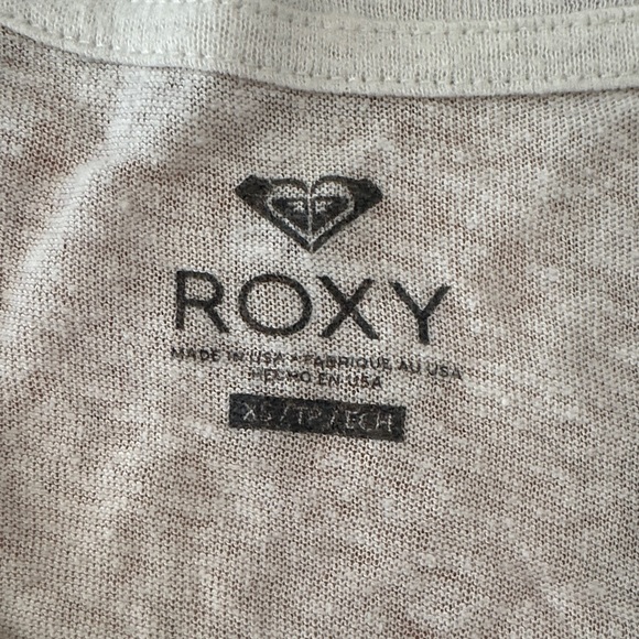 Roxy Women’s White Tee with Surfer Design - Picture 2 of 3